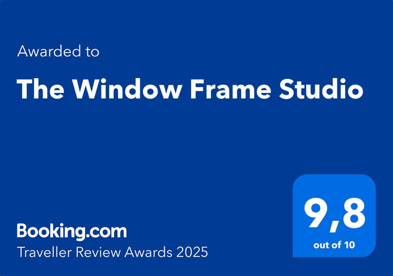 The Window Frame Studio Atene Esterno foto